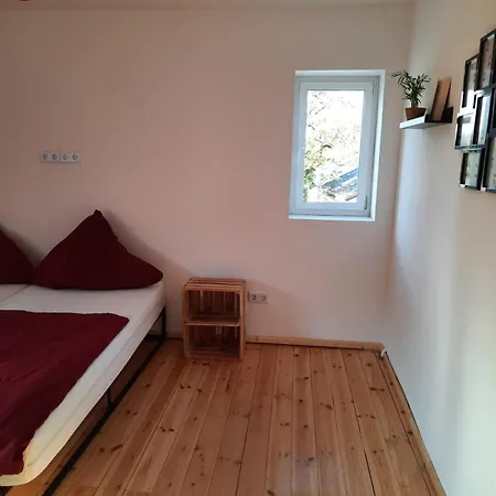 Berlindreams R144 Pensión 3*